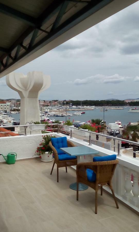 Apartman Zana Vodice Luaran gambar