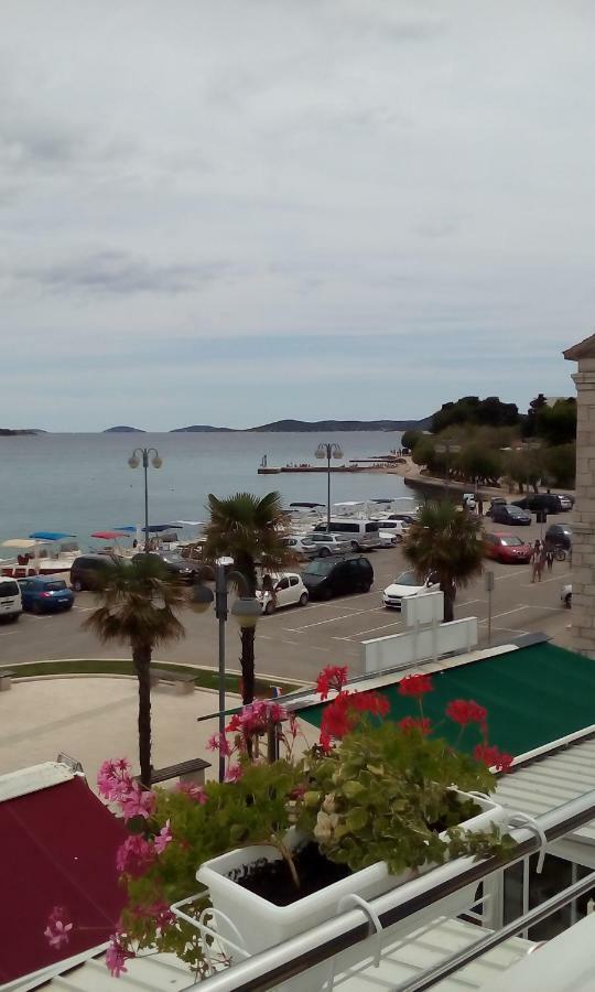 Apartman Zana Vodice Luaran gambar